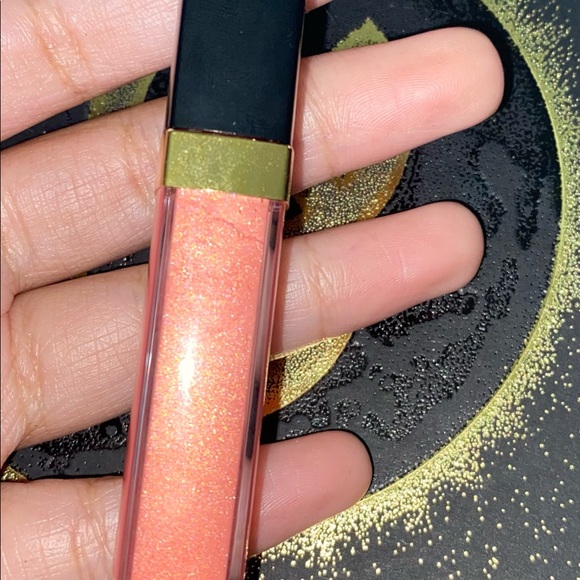Chanel lipgloss 744 and 722 - Picture 3 of 5